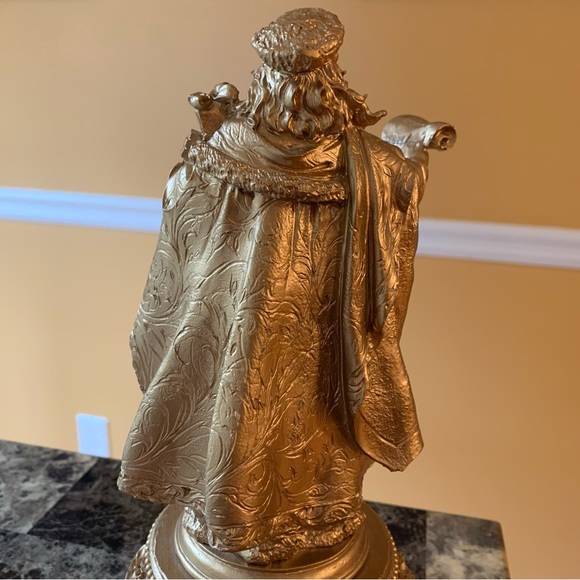 Gold Santa musical figurine Christmas decor - Picture 11 of 12